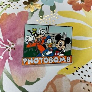 Photobomb Mickey Goofy and Donald Space Mountain Disney Pin